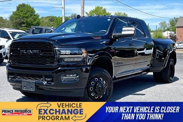 2021 RAM 3500 Limited Mega Cab 4x4 6'4' Box