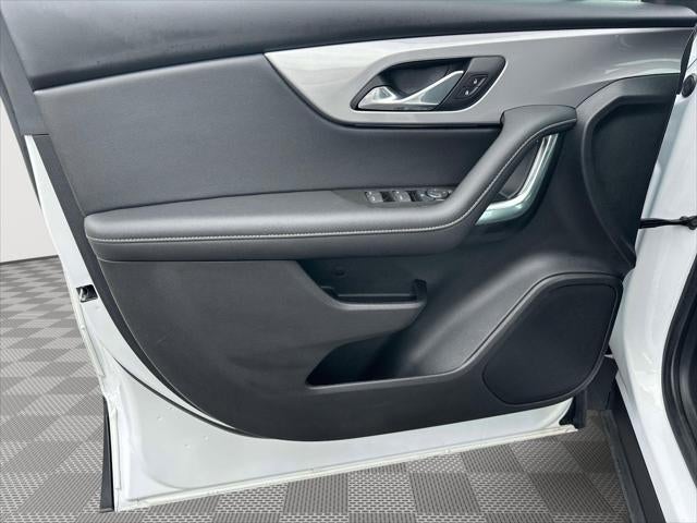 2025 Chevrolet Blazer AWD 2LT