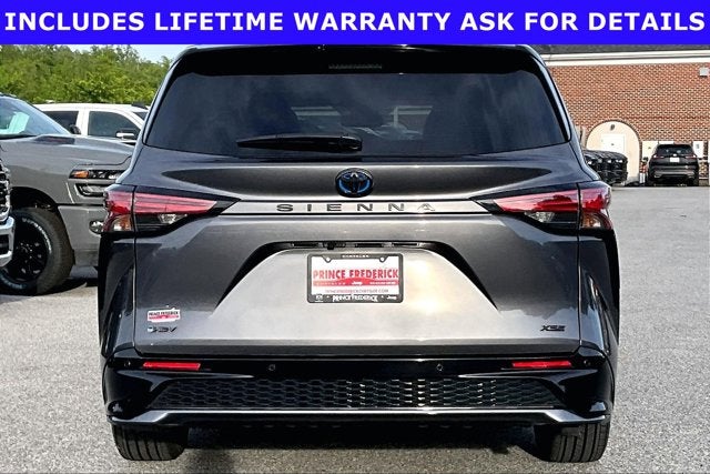 2025 Toyota Sienna XSE