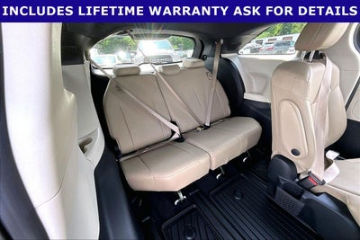 2021 Toyota Sienna XLE