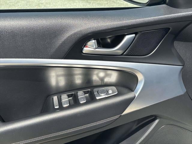 2023 Genesis G70 2.0T AWD