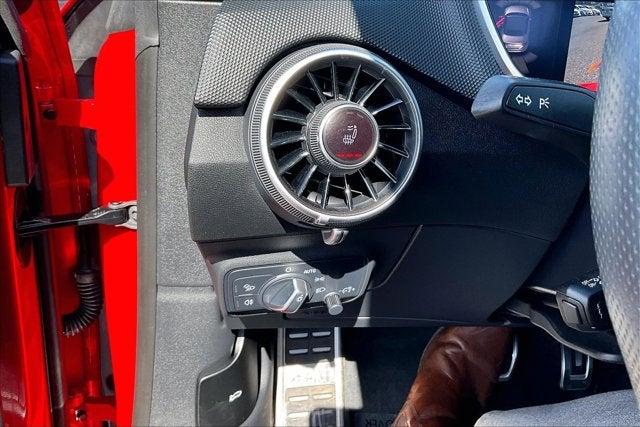 2023 Audi TT Roadster 45 TFSI quattro S tronic