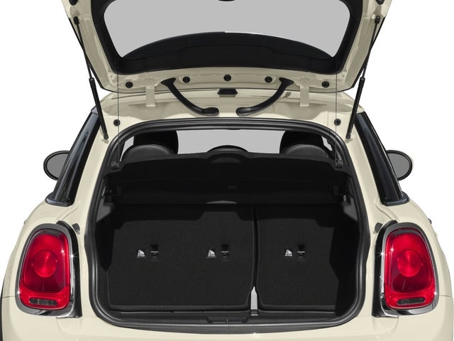 2017 MINI Hardtop Cooper