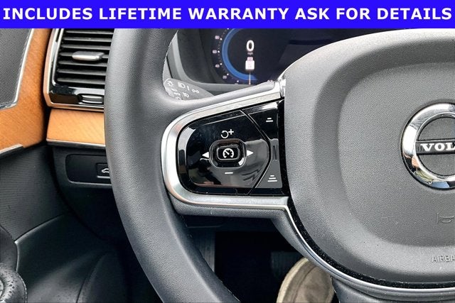 2024 Volvo XC90 B5 Plus Bright Theme