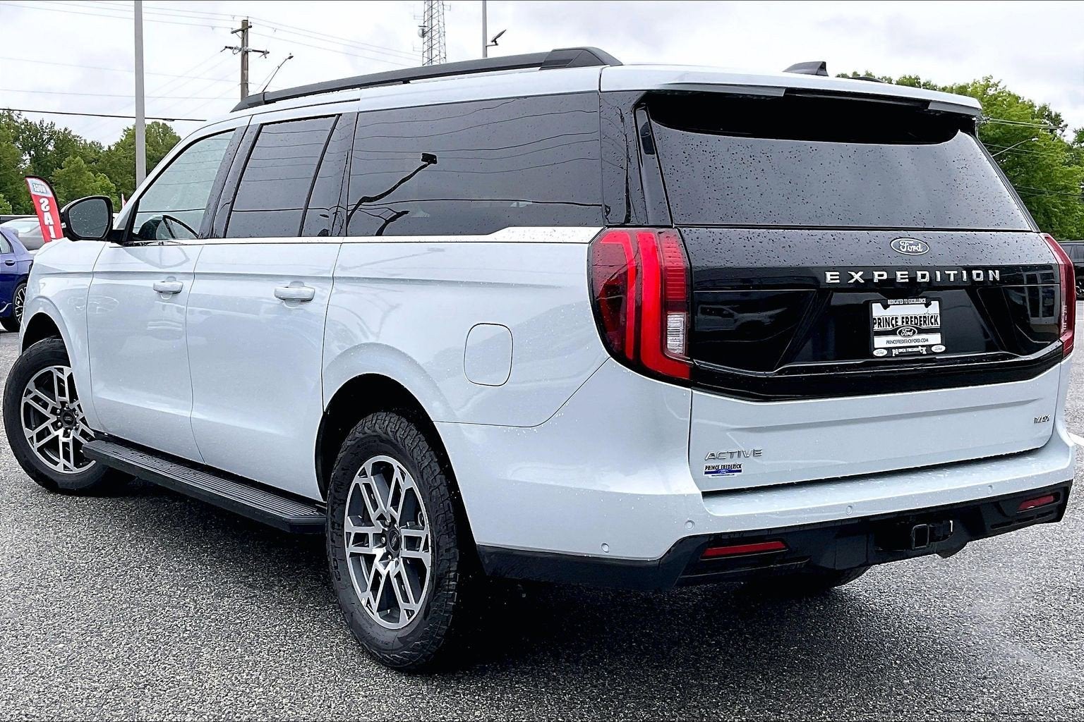 2025 Ford Expedition Max Active