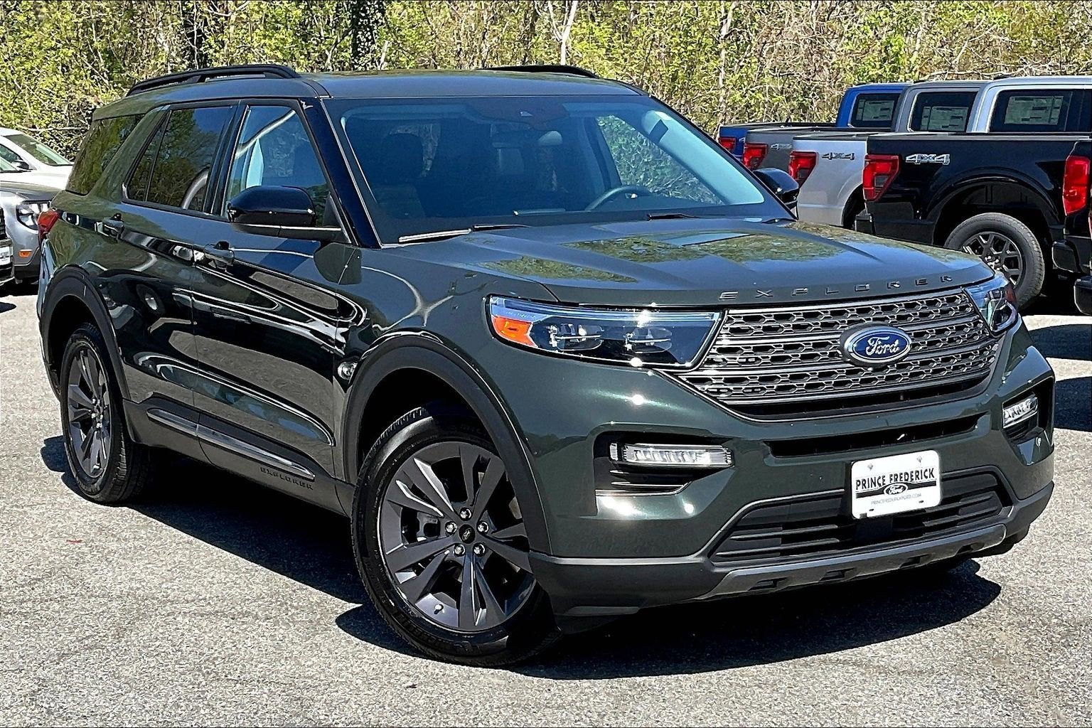 2024 Ford Explorer XLT