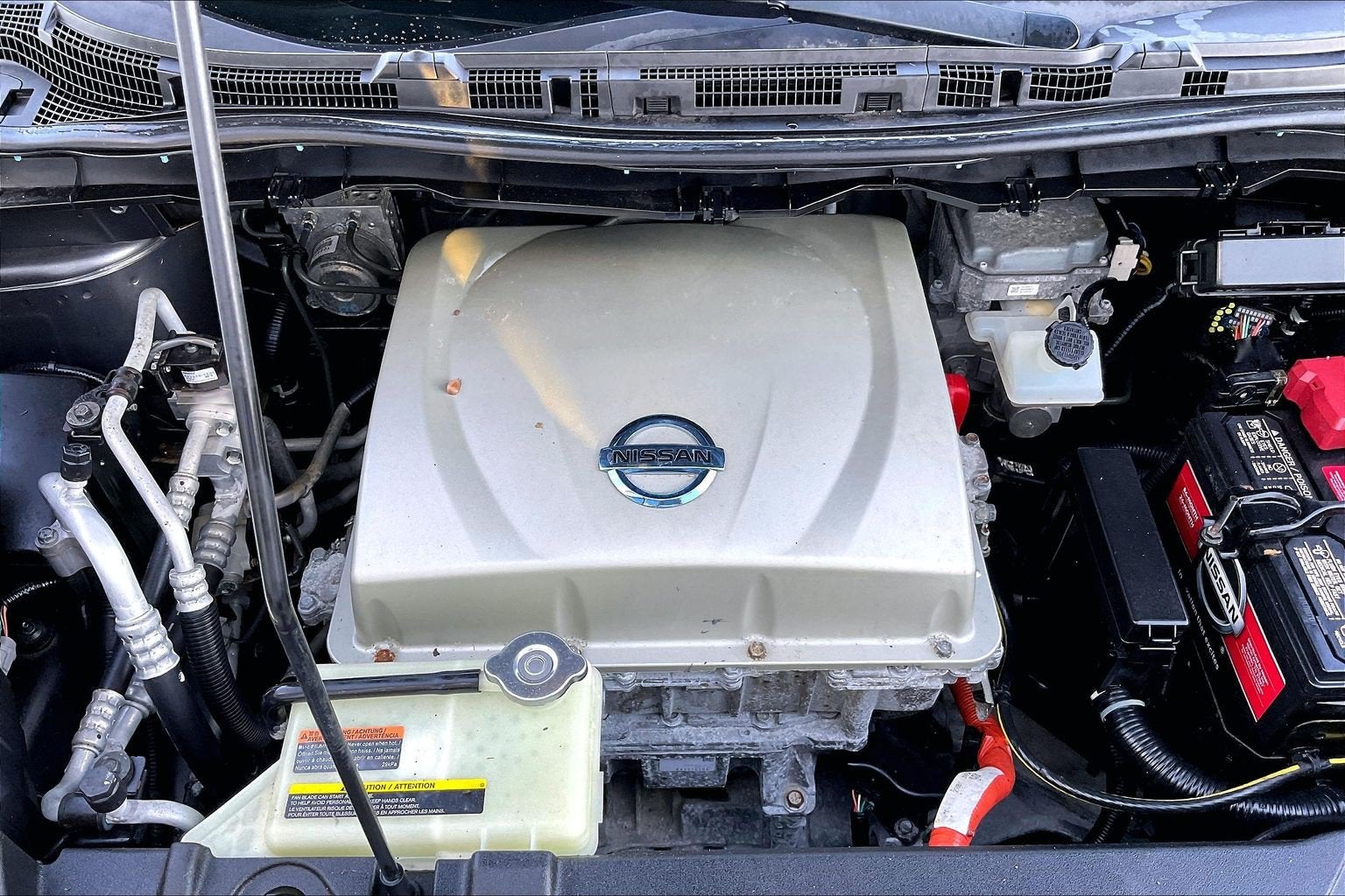 2015 Nissan LEAF SV