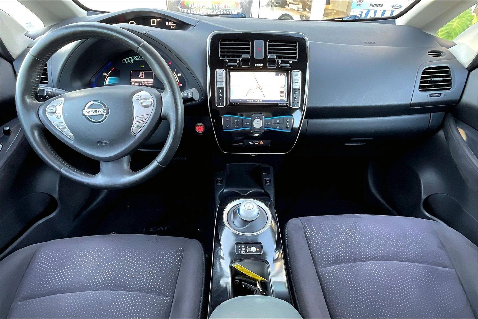 2015 Nissan LEAF SV