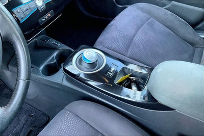 2015 Nissan LEAF SV