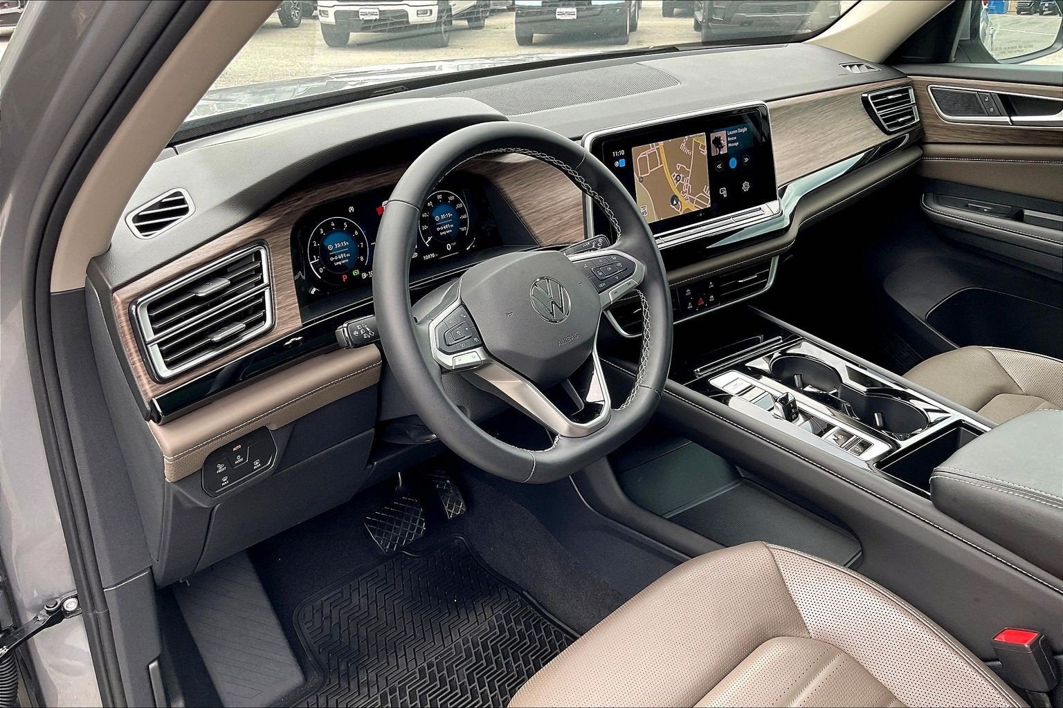 2025 Volkswagen Atlas 2.0T SEL