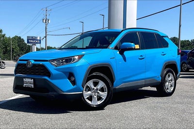 2020 Toyota RAV4 Hybrid XLE