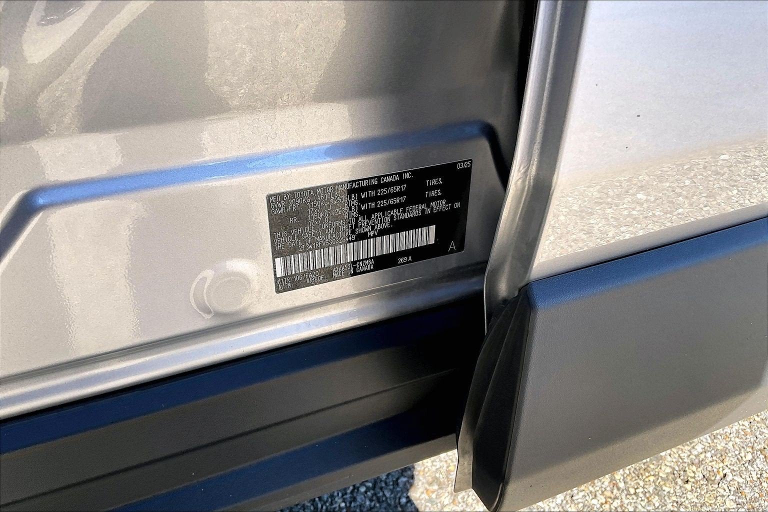 2025 Toyota RAV4 XLE