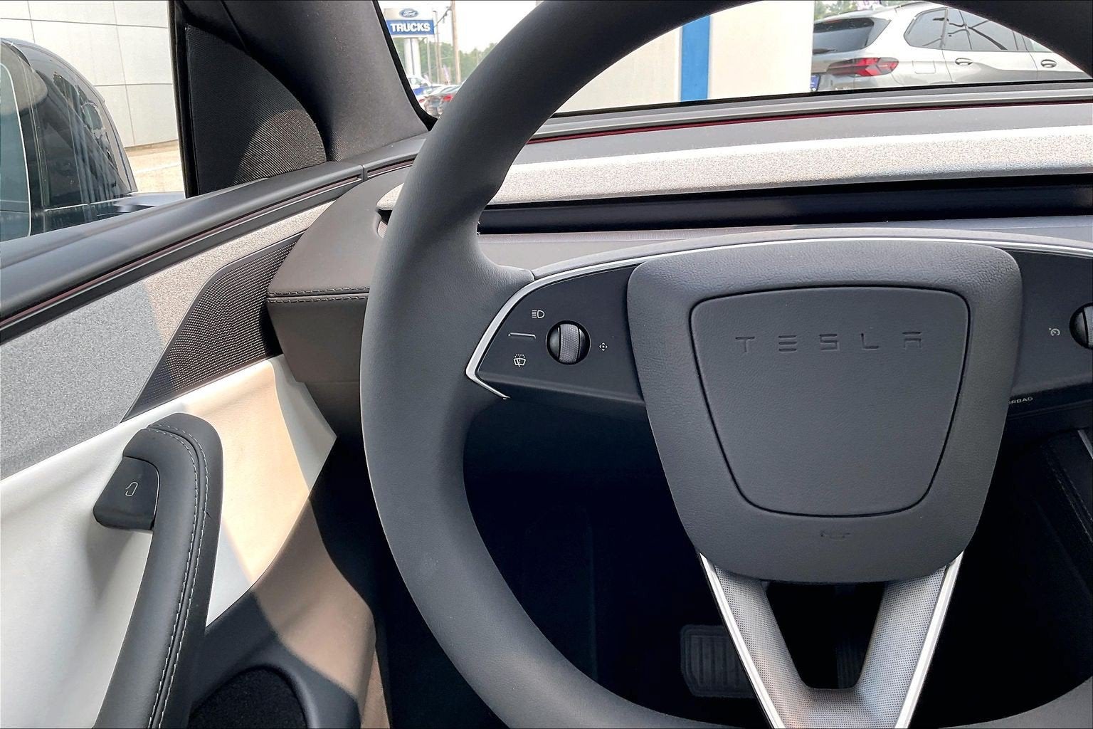 2026 Tesla Model Y Base