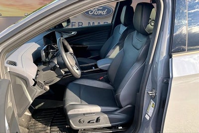 2023 Volkswagen ID.4 Pro