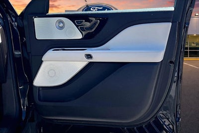 2020 Lincoln Aviator Black Label