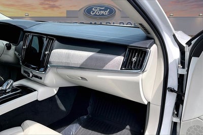 2023 Volvo V90 Cross Country Ultimate