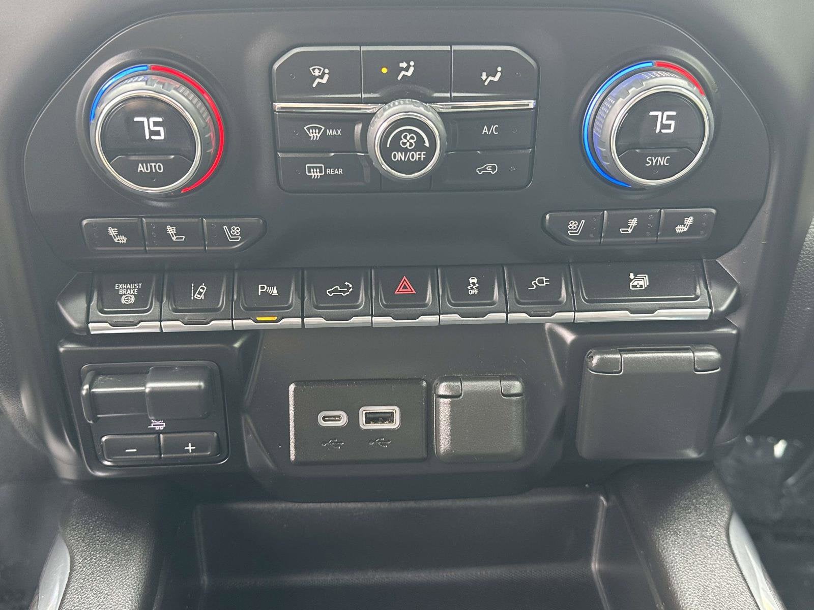 2023 Chevrolet Silverado 3500HD LTZ