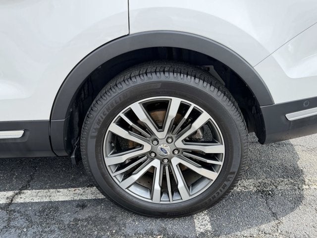 2019 Ford Explorer Platinum
