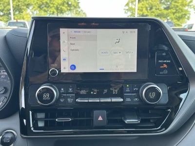 2023 Toyota Highlander Base