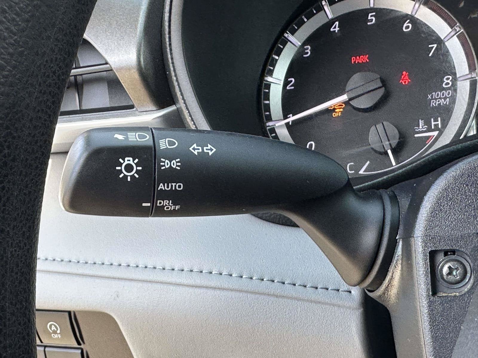 2023 Toyota Highlander Base