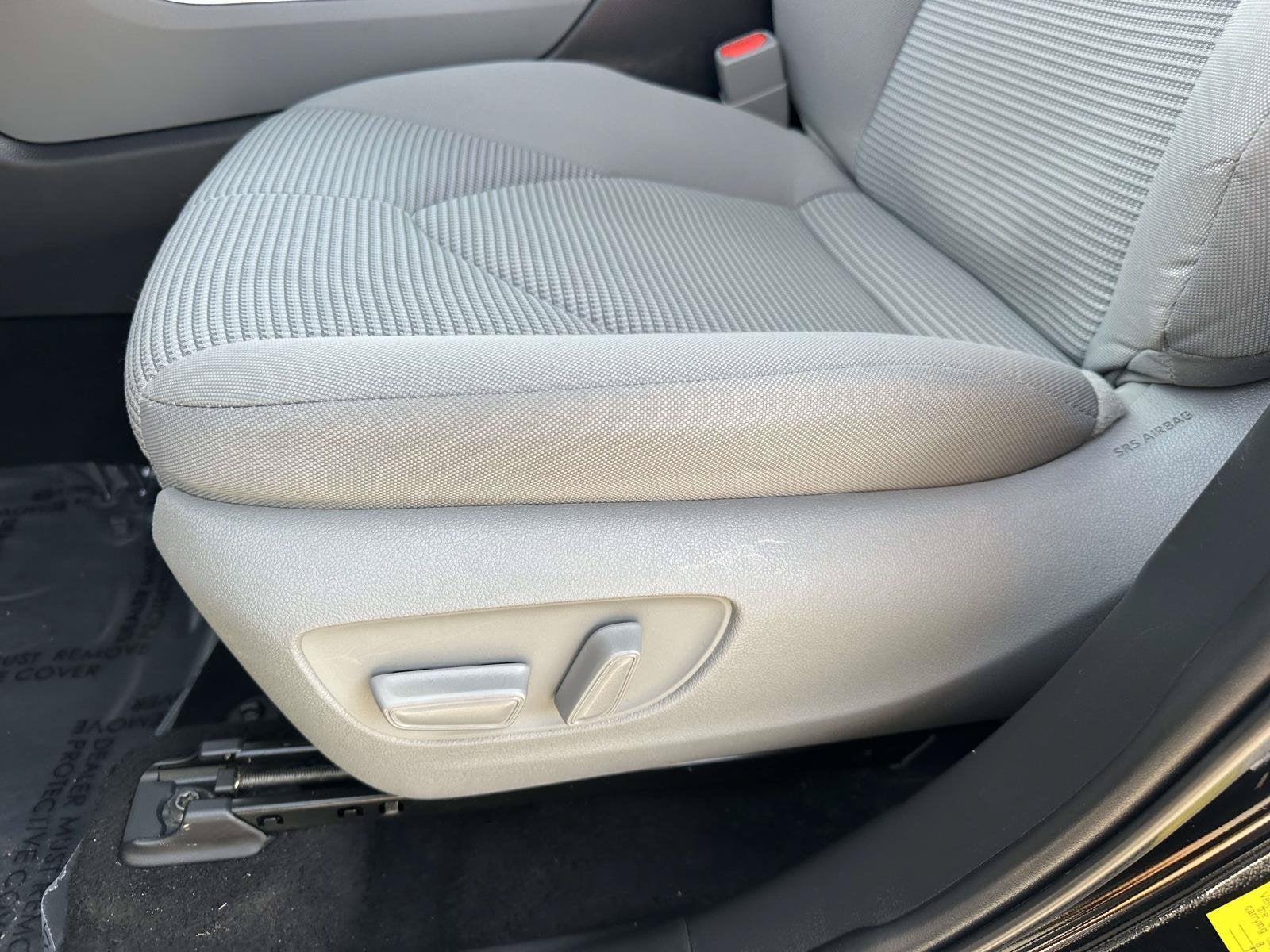 2023 Toyota Highlander Base