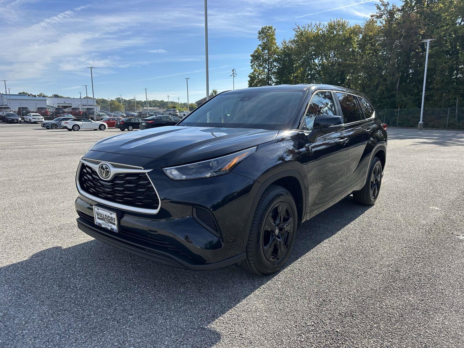 2023 Toyota Highlander Base