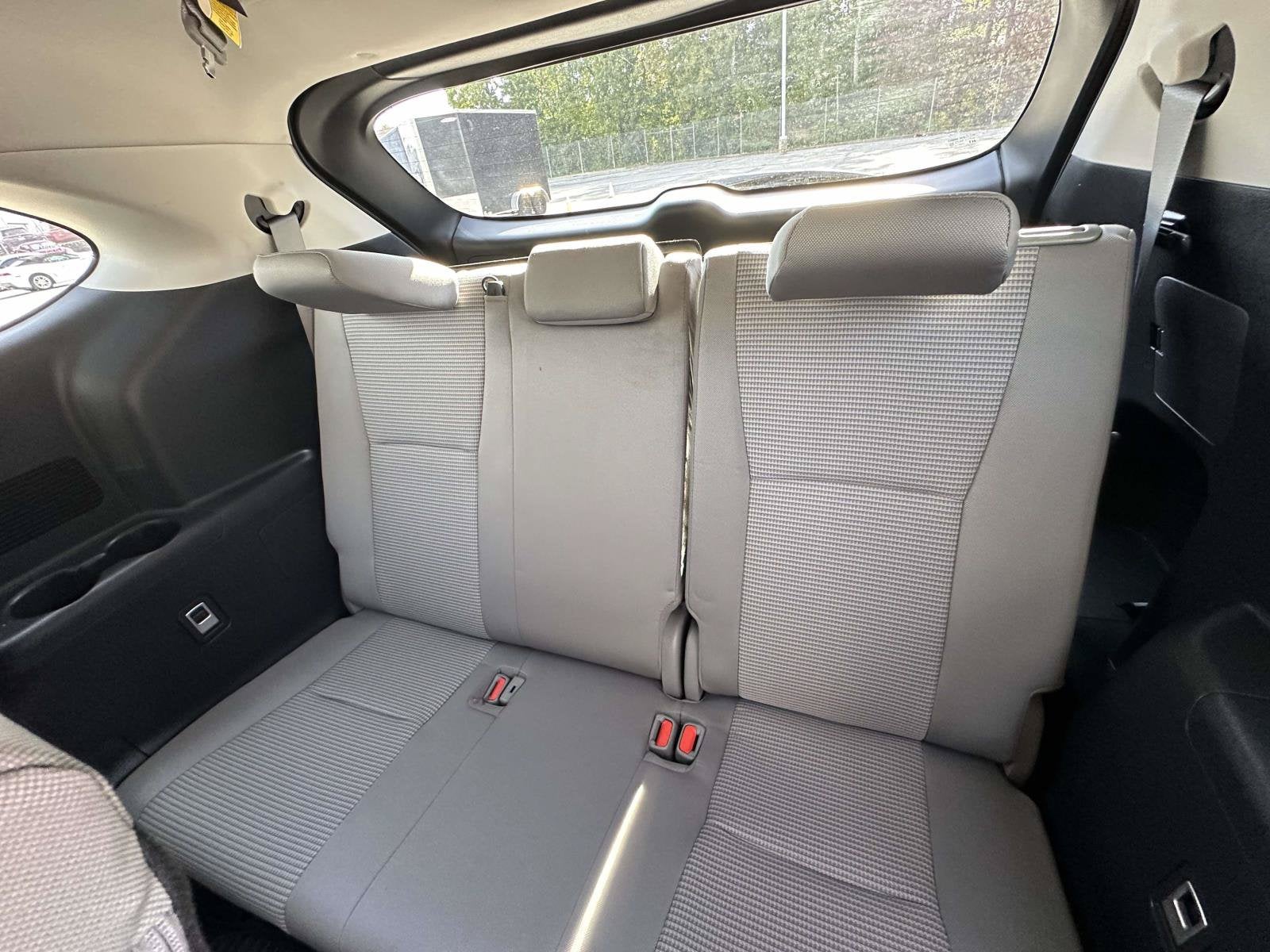 2023 Toyota Highlander Base