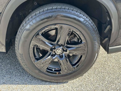 2023 Toyota Highlander Base
