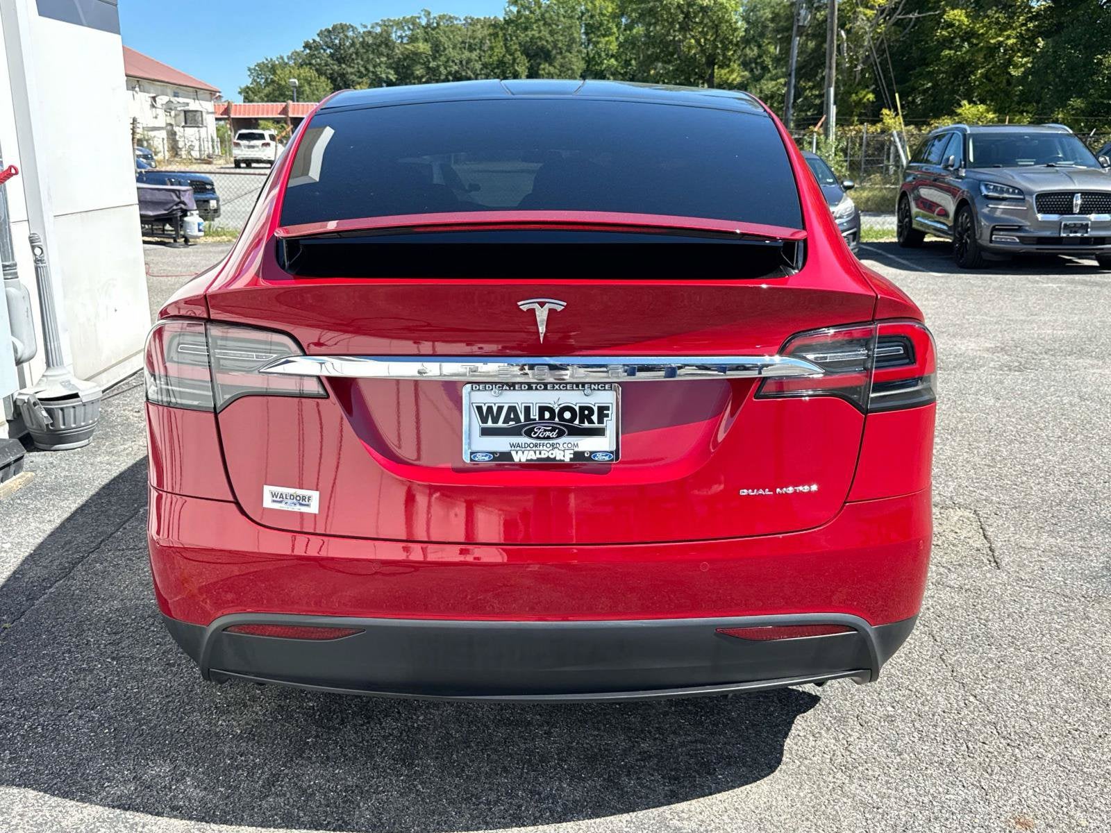 2020 Tesla Model X Base