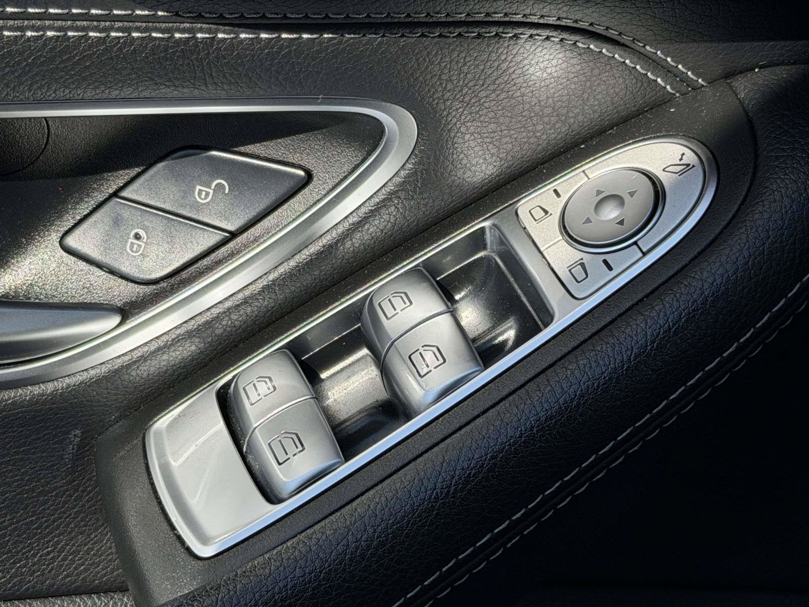 2022 Mercedes-Benz C-Class C 300