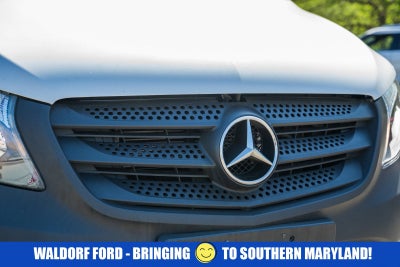 2022 Mercedes-Benz Metris Cargo Van 126 WB Cargo