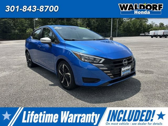 2023 Nissan Versa SR