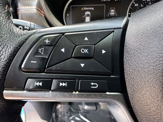 2023 Nissan Versa SR