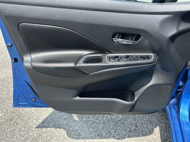 2023 Nissan Versa SR