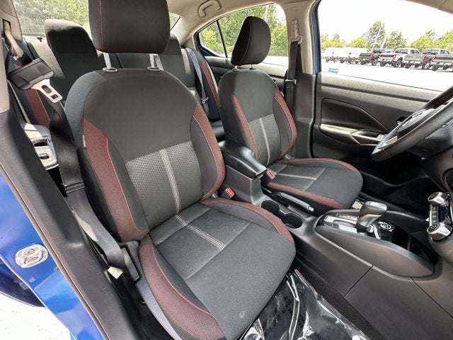 2023 Nissan Versa SR