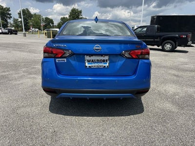 2023 Nissan Versa SR