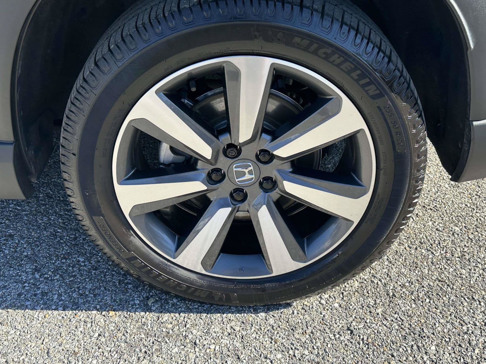 2024 Honda Pilot Touring