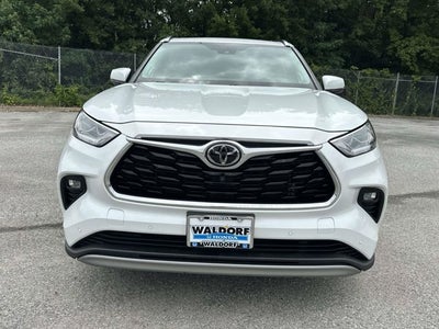 2022 Toyota Highlander Platinum