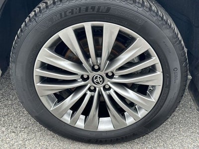2022 Toyota Highlander Platinum
