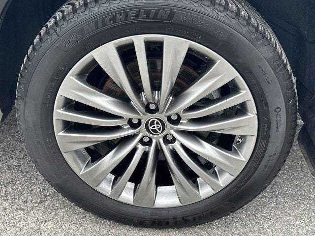 2022 Toyota Highlander Platinum