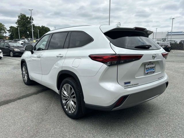 2022 Toyota Highlander Platinum