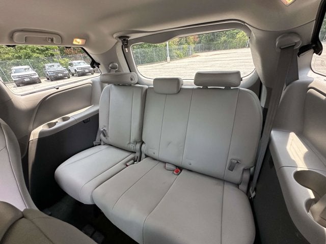 2017 Toyota Sienna Base
