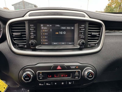 2019 Kia Sorento LX V6