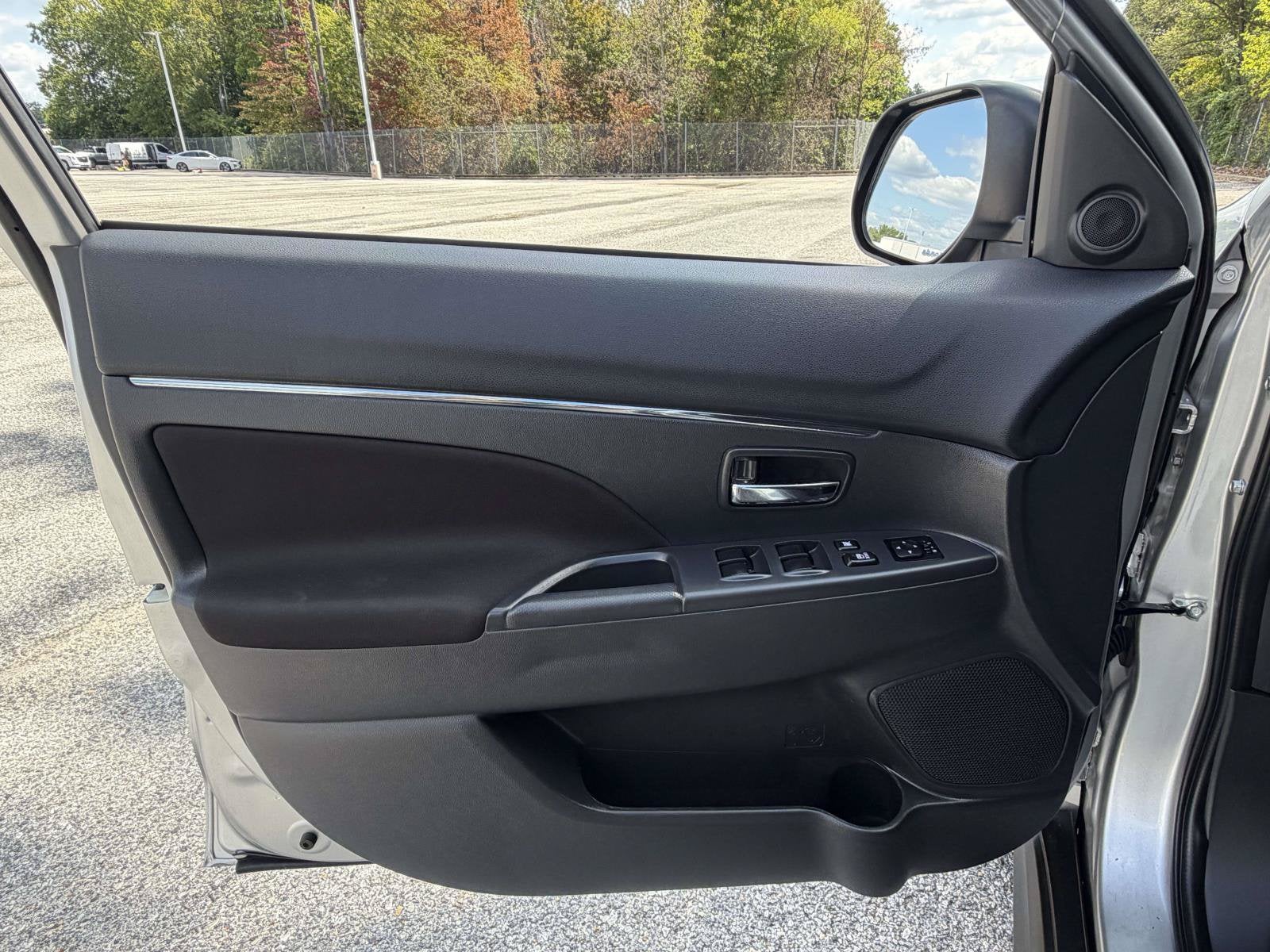 2024 Mitsubishi Outlander Sport Base