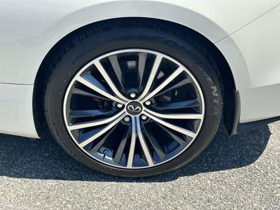 2022 INFINITI Q60 LUXE