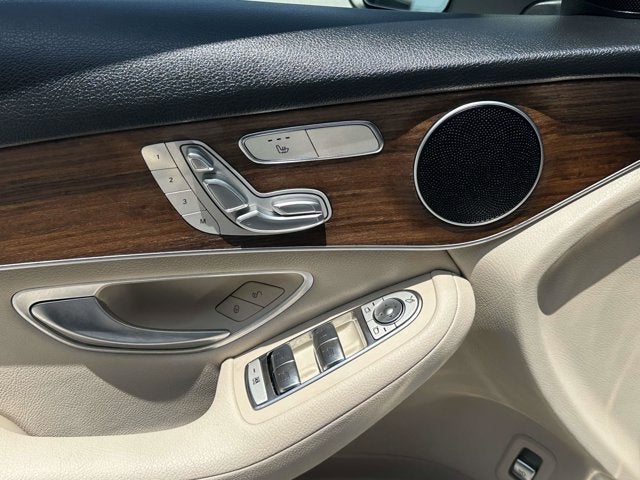 2021 Mercedes-Benz GLC GLC 300