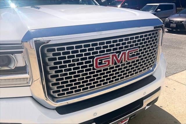 2016 GMC Sierra Denali