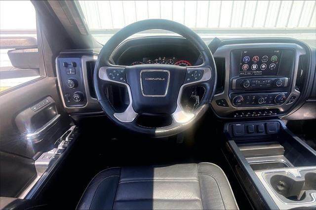 2016 GMC Sierra Denali