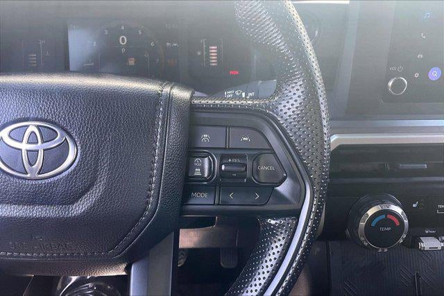 2025 Toyota TACOMA SR5 SR5