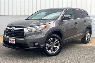 2016 Toyota Highlander Base